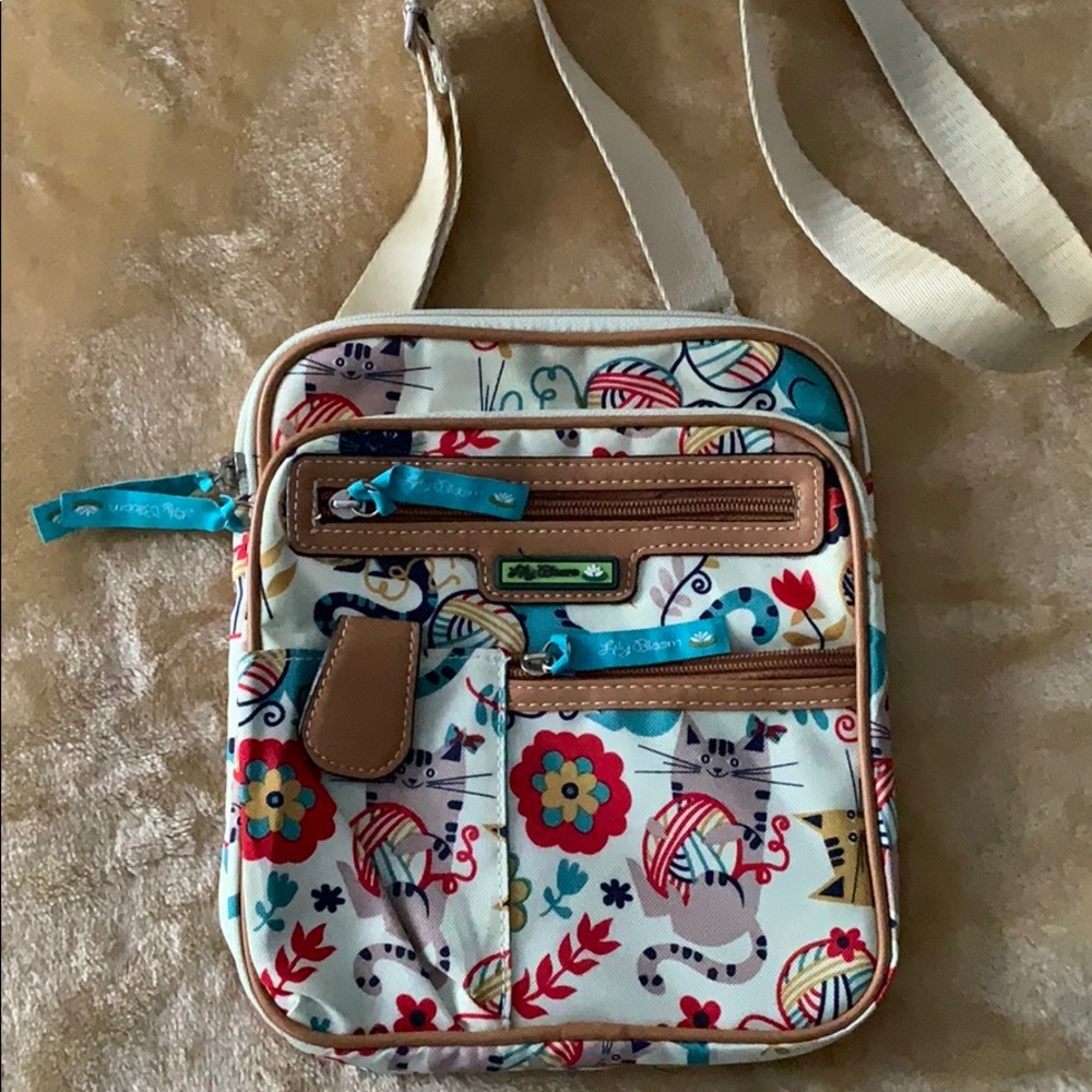 Lily Bloom cat crossbody